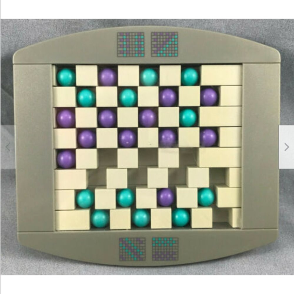 Vtg 90s Solitaire Switchback Game Maddening Marble Travel Handheld Puzzle Age 8+
